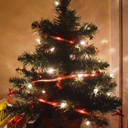 CheerLights Potted Tree Connected With an ESP8266 LED Wi-Fi Controller